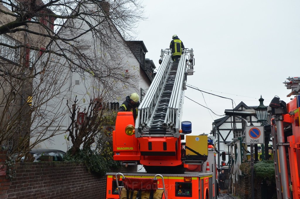 Feuer 3 Zum Treppchen Koeln Rodenkirchen Kirchstr Steinstr P380.JPG - Miklos Laubert